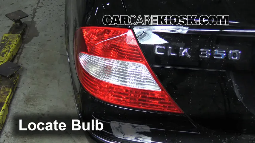 2006 Mercedes-Benz CLK350 3.5L V6 Convertible (2 Door) Éclairage Feux de position arrière (remplacer ampoule)